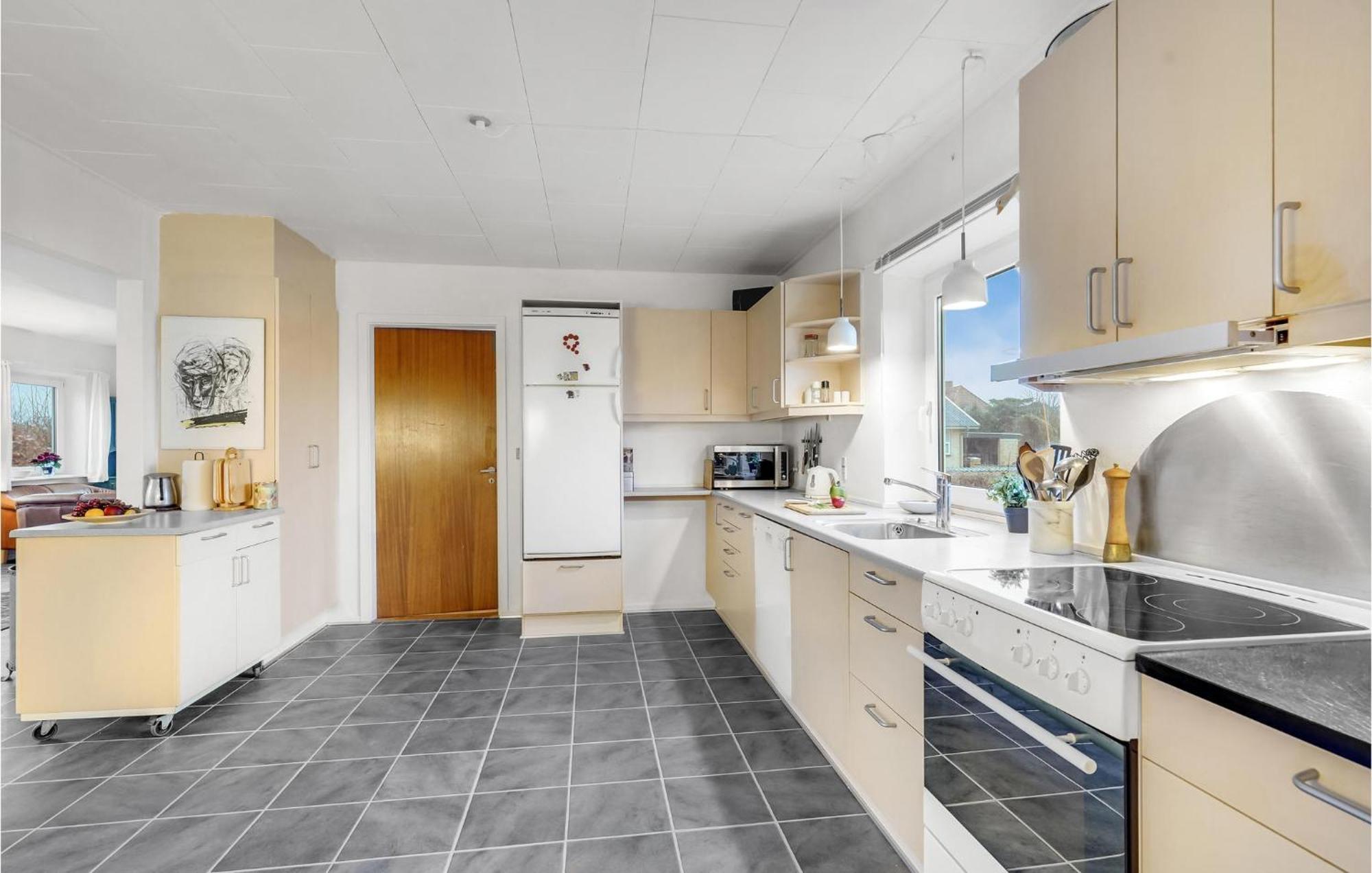 Beautiful Home In Nakskov With Kitchen エクステリア 写真